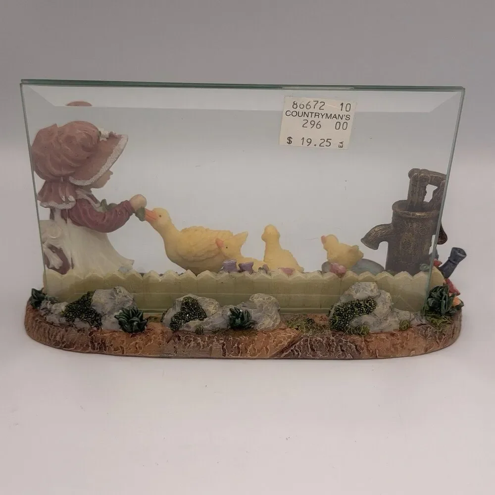 Vintage Girl Feeding Ducks Double Glass Photo Frame 6x4 Country Farmhouse Decor